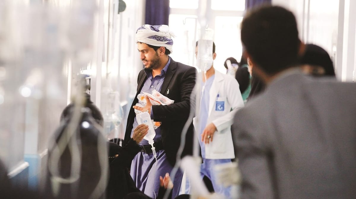 الأمم المتحدة تحذر: 453 مرفقًا صحيًا في اليمن مهددة بالإغلاق بسبب نقص التمويل