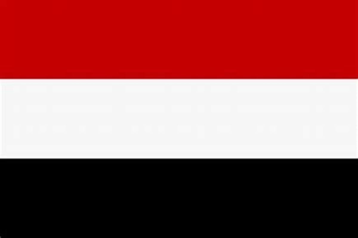 الحكومة تدين محاولات إيران للزج باليمن في حروب عبثية