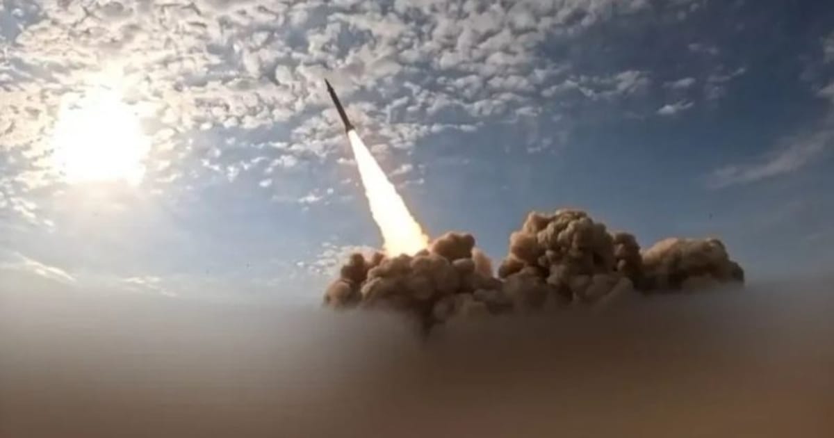 الحوثيون يعلنون شن هجوم ثان على "إسرائيل" بصواريخ ومسيرات