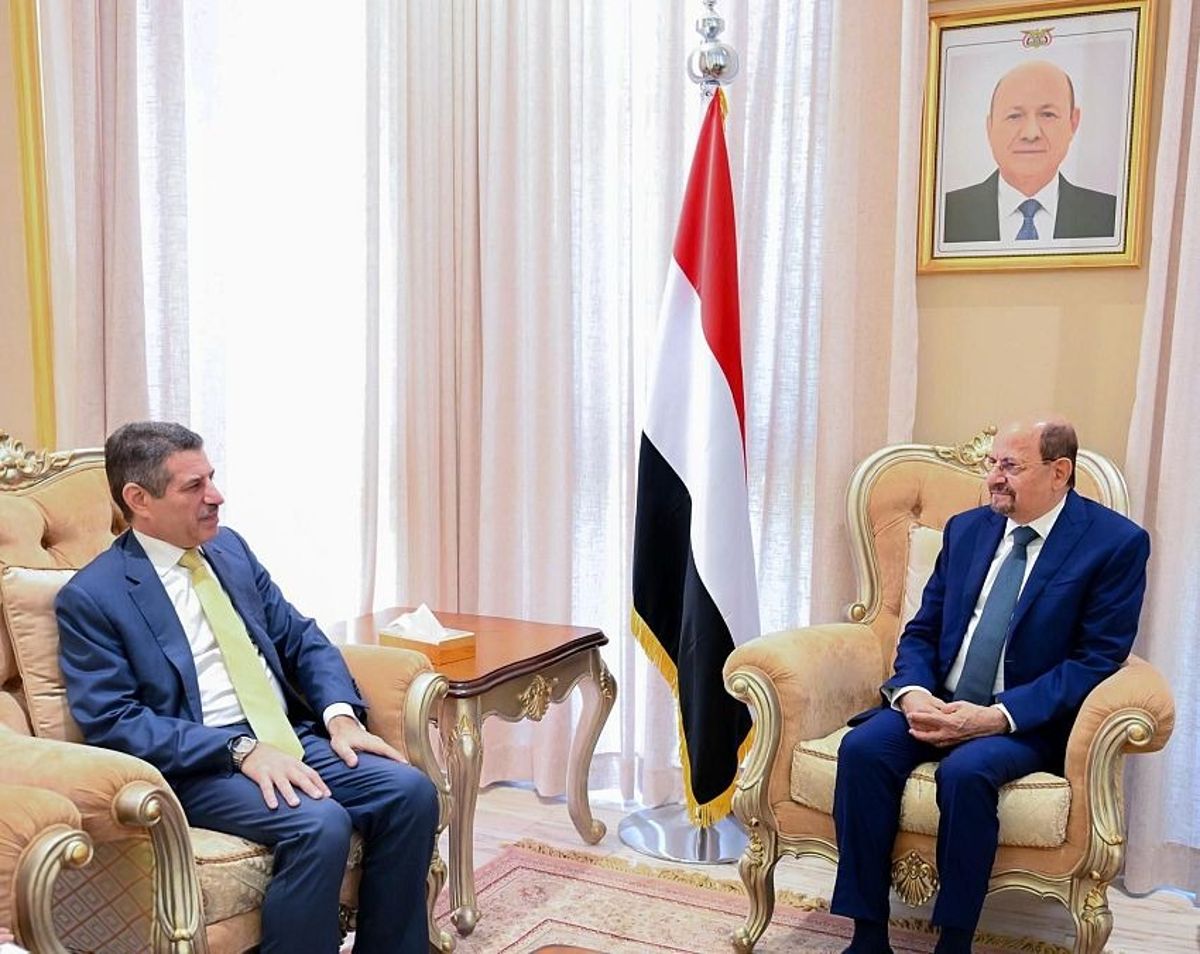 الزنداني يبحث مع السفير الأمريكي دعم جهود الحكومة في إعادة بناء مؤسسات الدولة