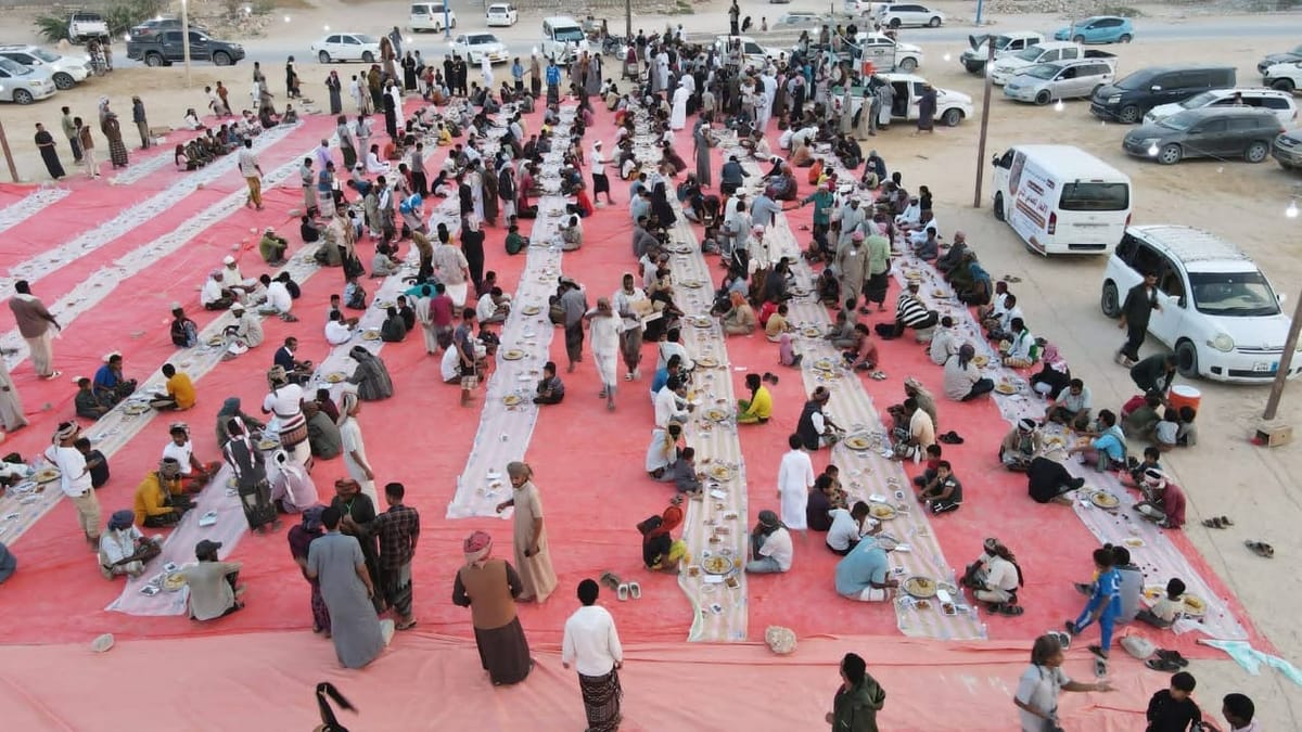 المهرة.. أبناء العبري يقيمون الإفطار الجماعي الثاني في أجواء رمضانية أخوية