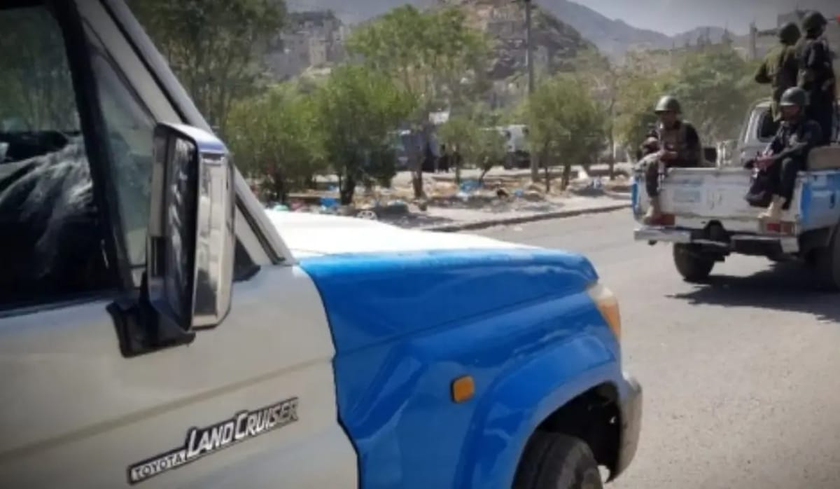 شرطة تعز تلقي القبض على خمسة متهمين في جريمة قتل