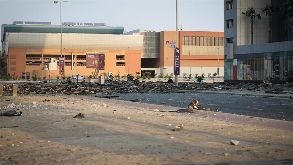 البحرين تعلن إصابة 4 مواطنين وتضرر منازل جراء اعتراض مسيرة إيرانية 