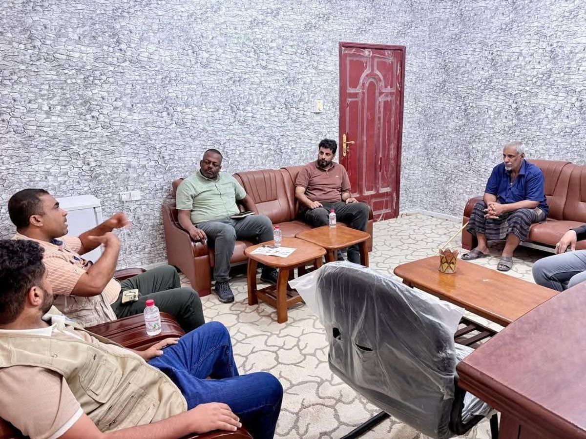 المهرة.. فريق من الفاو يزور مكتب الزراعة والمختبر البيطري بمديرية الغيضة