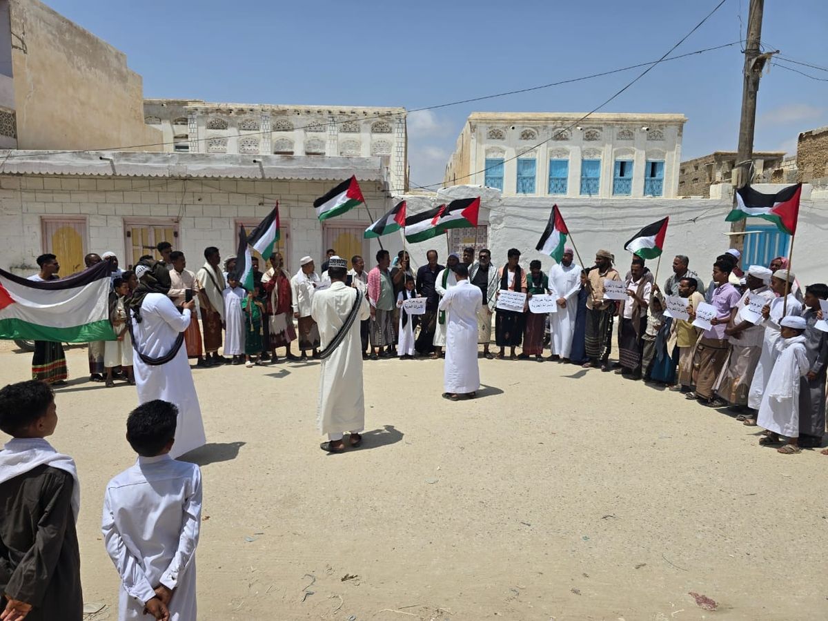  وقفة تضامنية في الحامي بحضرموت دعماً للأسرى الفلسطينيين