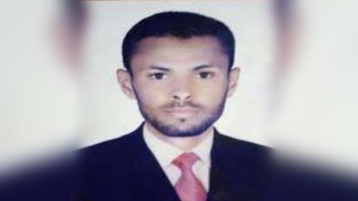 دعوات للإفراج عن صحفي اختطف بعد مداهمة منزله بلحج