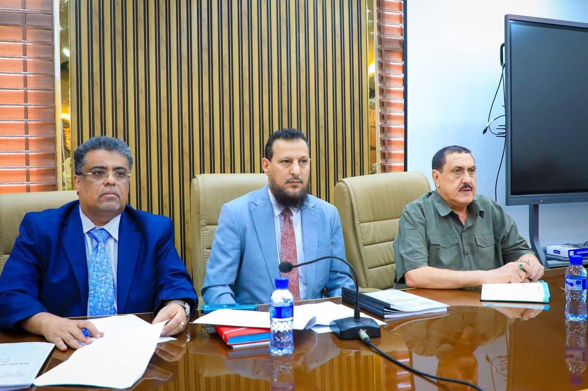 عدن: عجز يقارب 60 بالمئة في احتياج الكهرباء جراء نقص الوقود