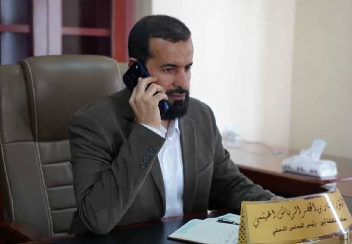 محافظ أبين يؤكد استقرار الأوضاع في لودر ويتوعد بالحزم بعد اشتباكات دامية