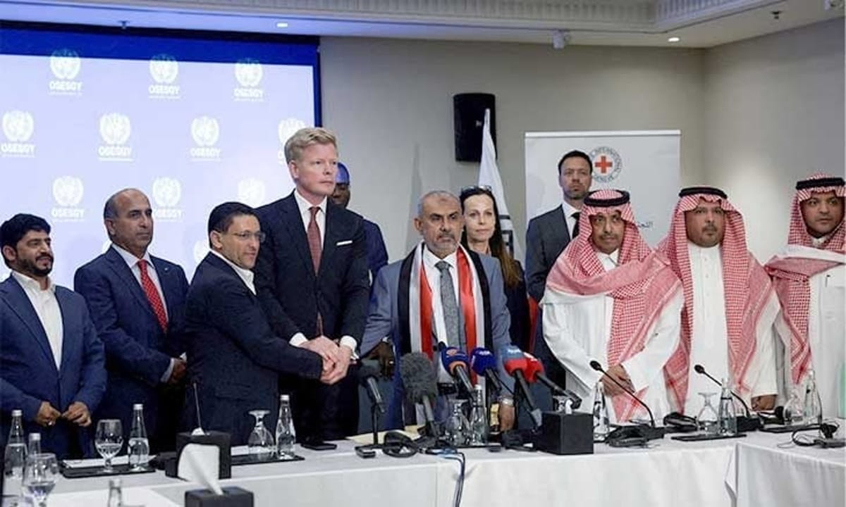 جهود قادتها مسقط وتُوّجت في عمّان.. أكبر صفقة تبادل أسرى تفتح نافذة أمل لليمنيين