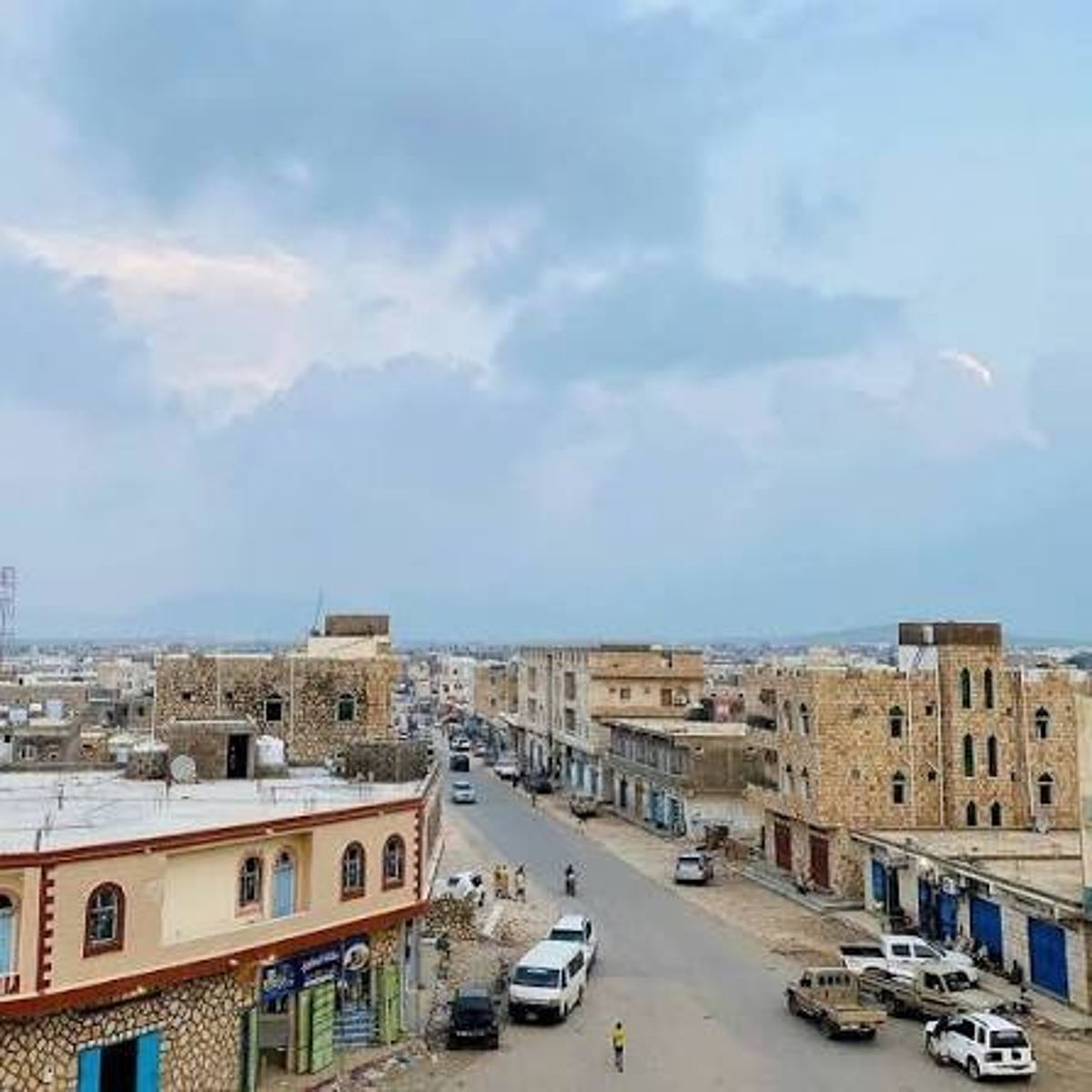 إطلاق نار وتحركات أمنية في محيط شركة بن جريبي بسقطرى
