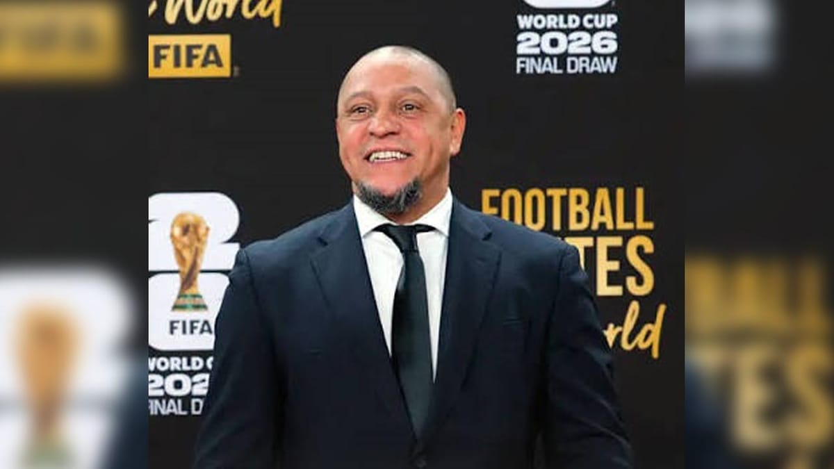 الأسطورة البرازيلي روبرتو كارلوس يعتنق الإسلام