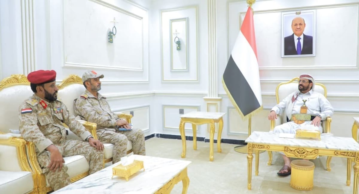العرادة يلتقي قائد محور الغيضة ويشدّد على مكافحة أنشطة التهريب