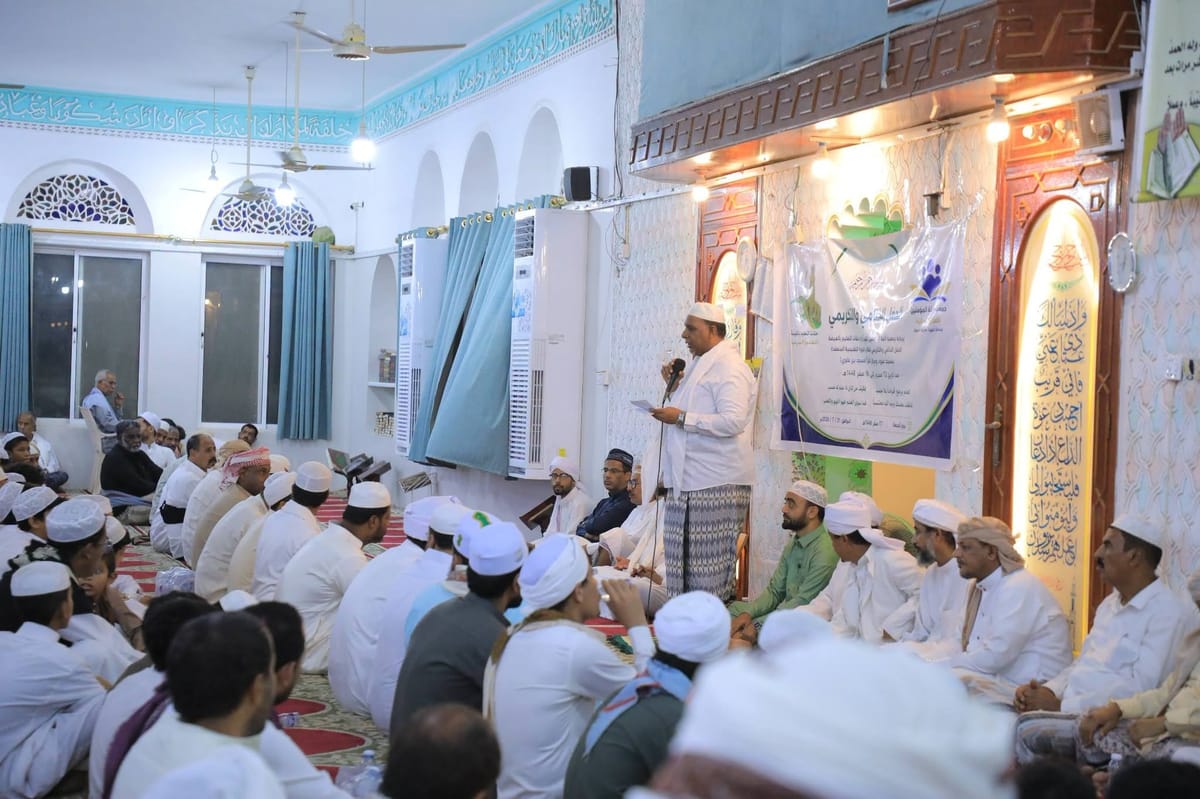 المهرة.. اختتام الدورة الصيفية الـ12 وتكريم 307 طالباً وطالبة بالغيضة