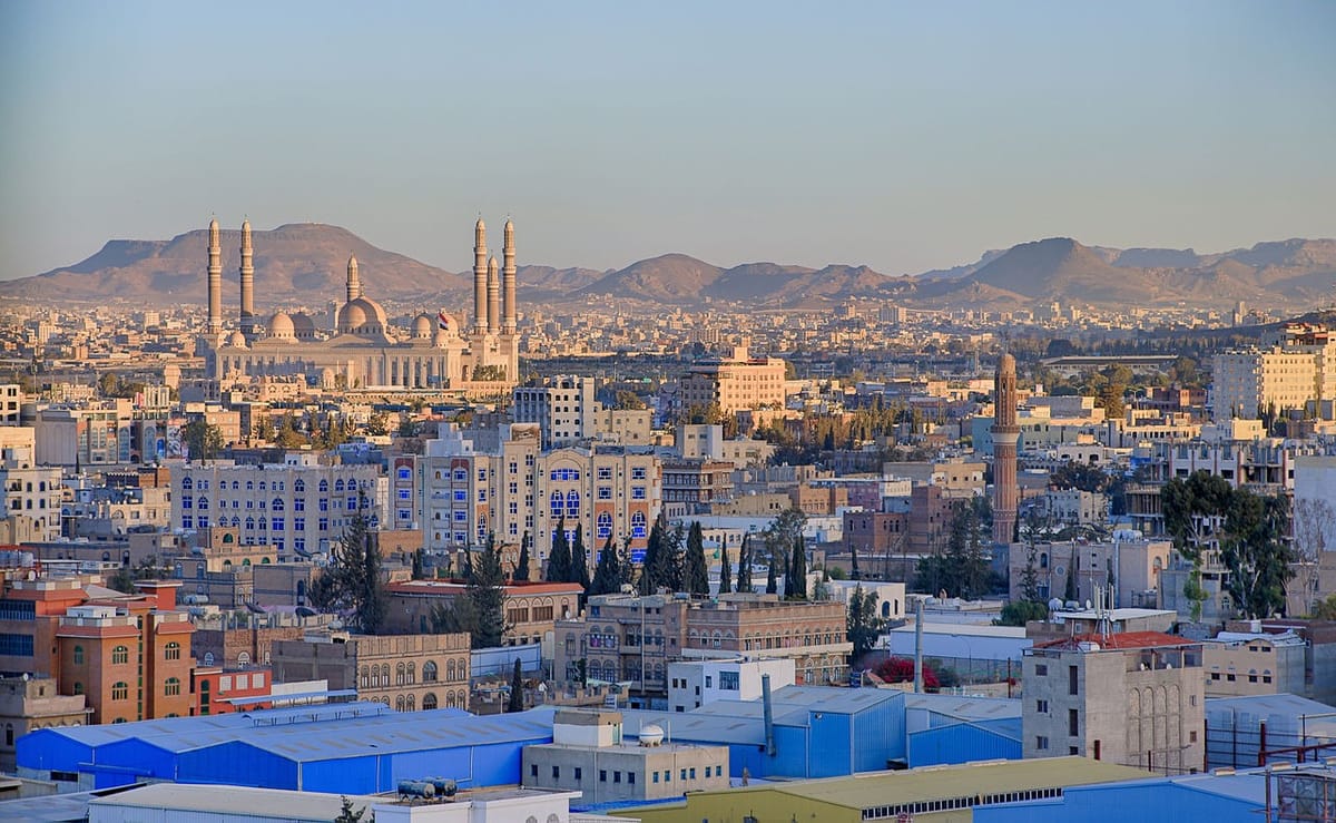 انفجار عنيف يهز العاصمة صنعاء