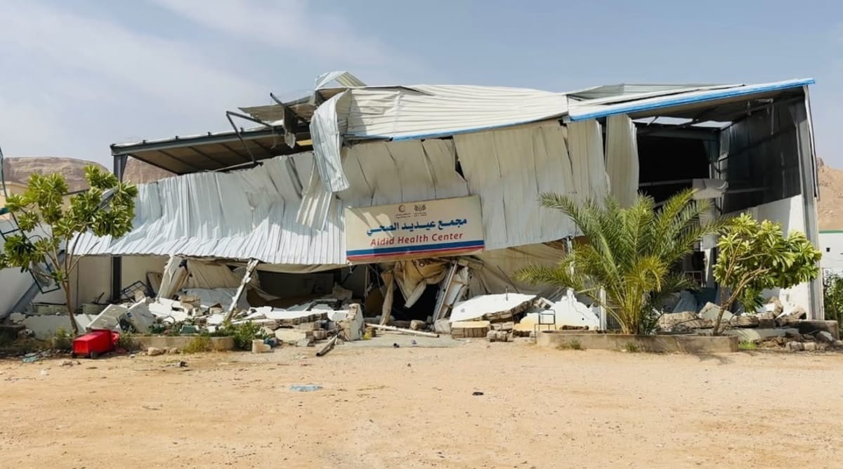 توقف مجمع صحي في تريم بعد أضرار ناتجة عن الأمطار والرياح