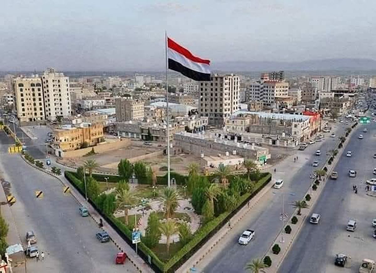 سلطات مأرب: الحوثيون استهدفوا المدينة بـ6 صواريخ باليستية و4 مسيرات