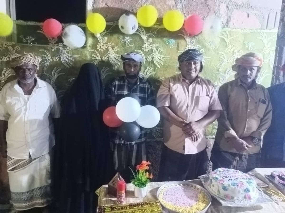  طالبة من قلنسية تحصد المركز الأول في سقطرى والرابع على مستوى الجمهورية