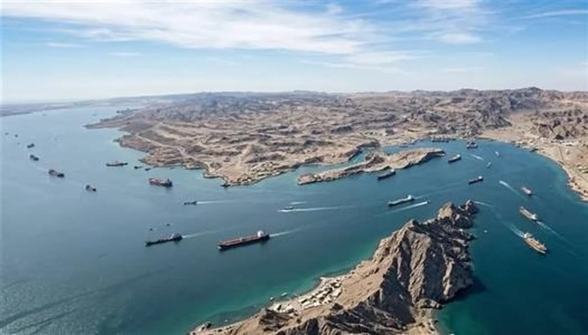 طهران تتحدى ترامب: مضيق هرمز "كان وسيبقى إيرانياً"