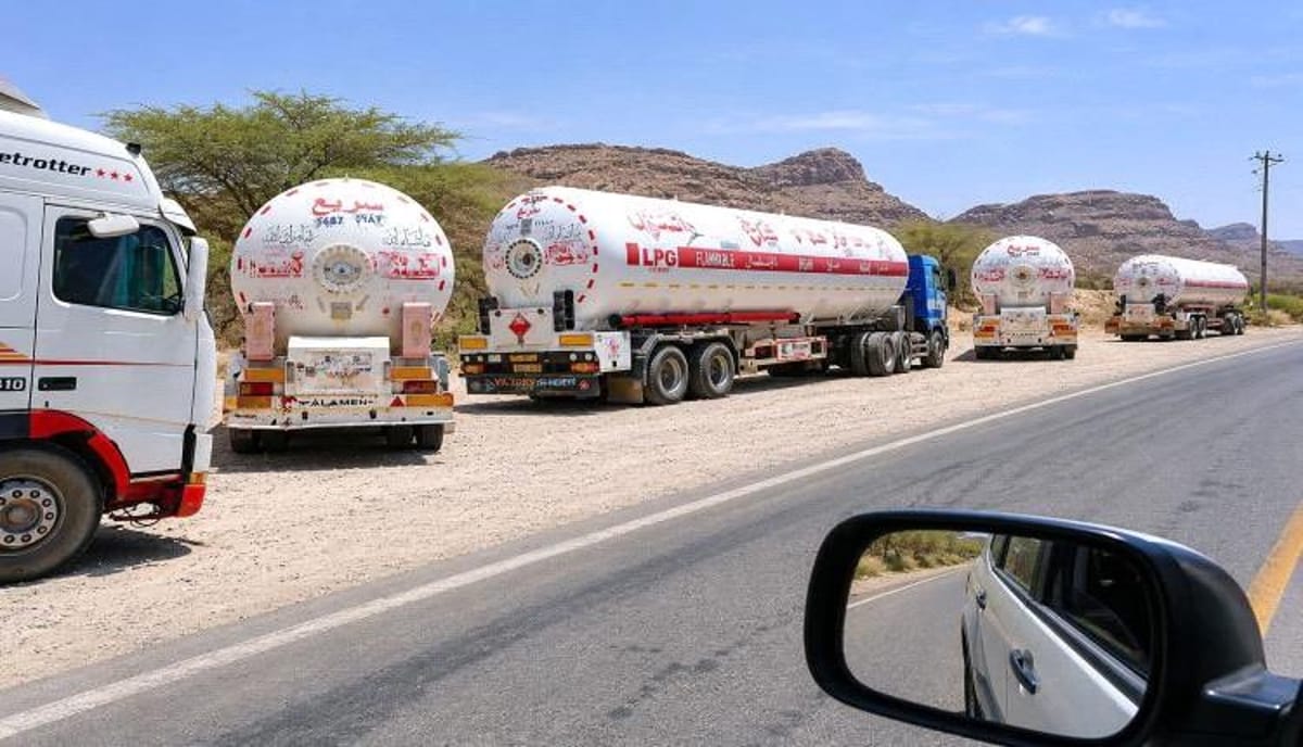 عدن.. توزيع 7200 أسطوانة غاز منزلي على خمس مديريات