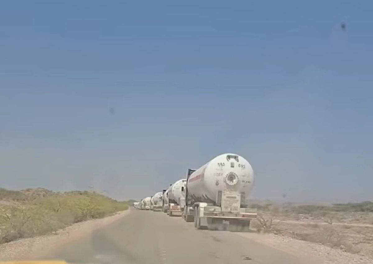 قطاع قبلي يوقف شاحنات الغاز في أبين