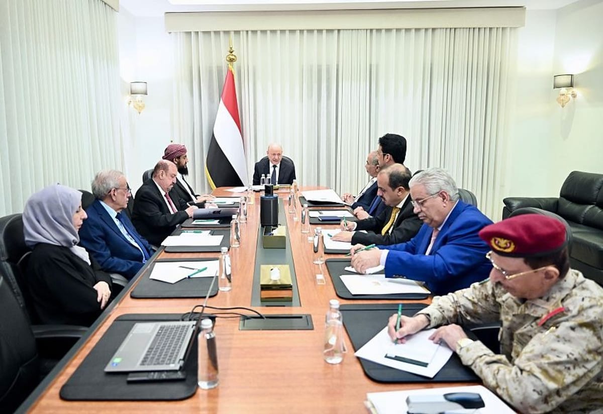 مجلس الدفاع الوطني يأمر بتوسيع عمليات الردع الجوي ضد الحوثيين