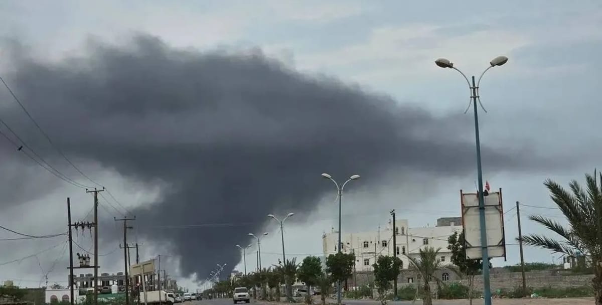 مصدر عسكري يكشف تفاصيل الهجوم الحوثي الواسع على مدينة المخا الاستراتيجية