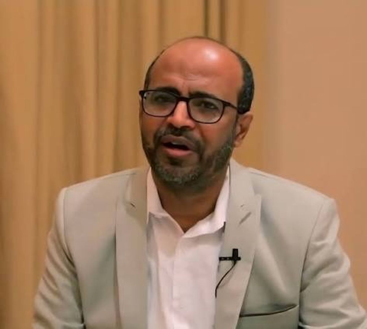 وزير النفط يوجه شركة الغاز بمارب برفع الكميات اليومية