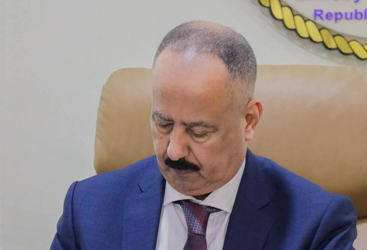 وزير النقل يوجه بتشكيل لجنة ميدانية لتقييم أداء منفذ الوديعة وتسهيل حركة السفر