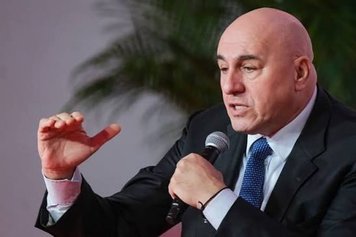 إيطاليا تستعد لمهمة بحرية لحماية سفنها في باب المندب