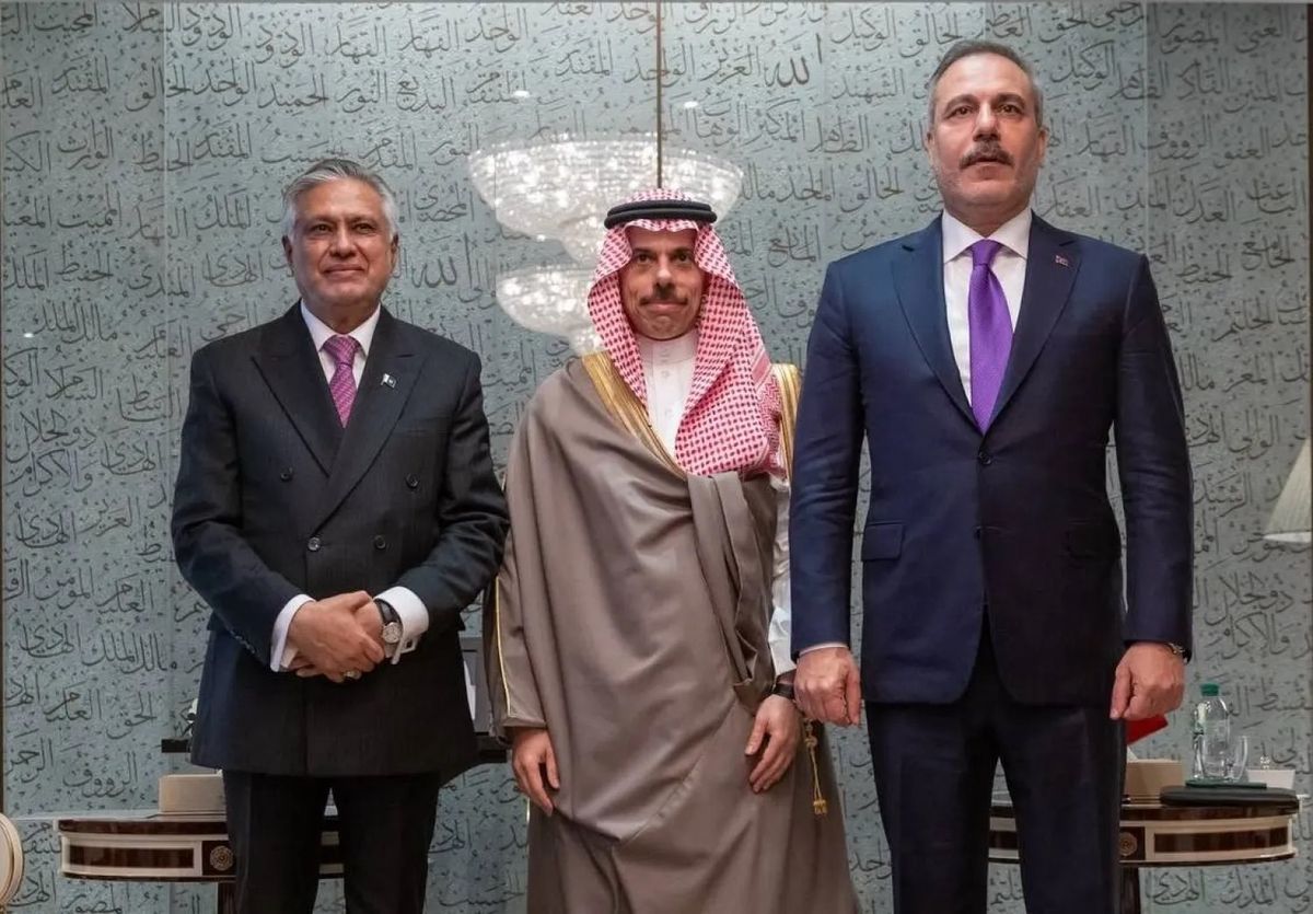 اتفاقية مكة تبحث تفعيل الدفاع المشترك عقب هجمات الحوثيين على السعودية