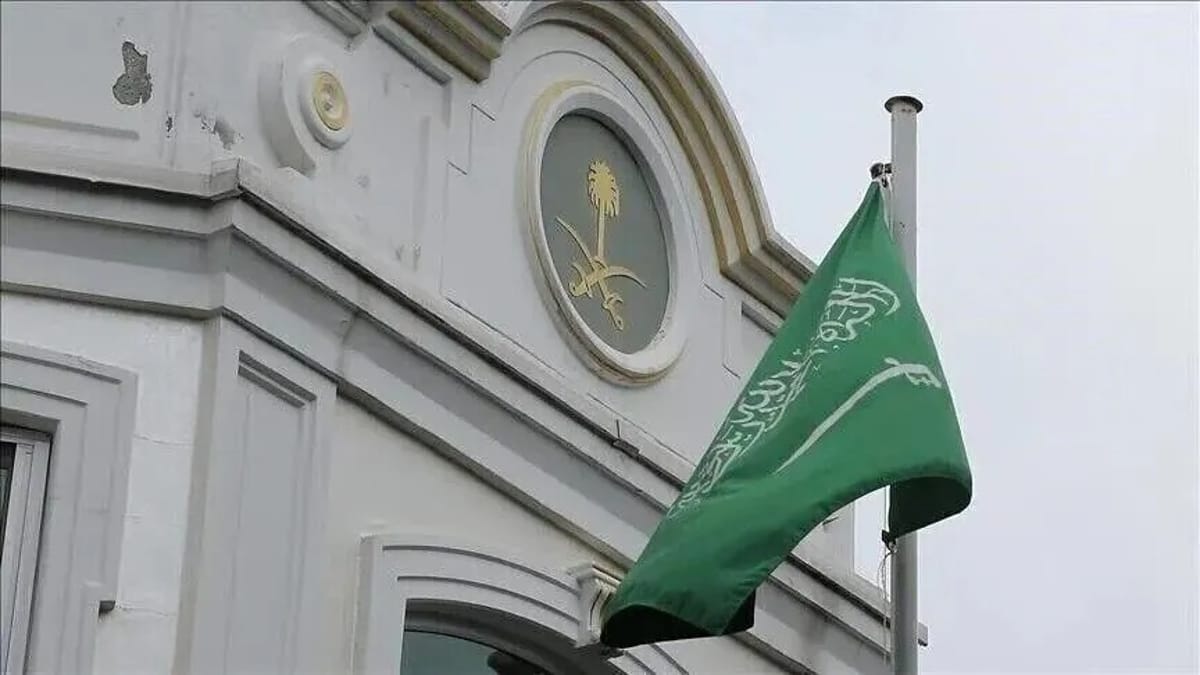 الدفاع المدني السعودي يعلن زوال الخطر في الرياض والخرج وفرسان