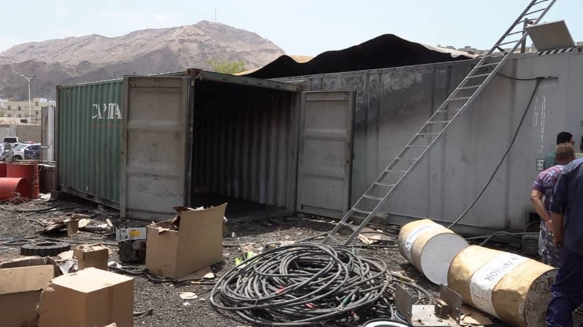 سلطات حضرموت تعلن عدم وقوع خسائر بشرية جراء حريق في محطة كهرباء بالمكلا