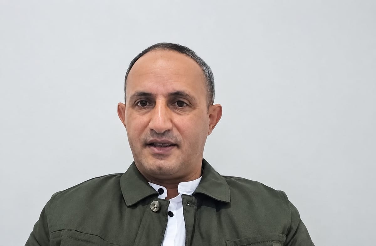 باحث سياسي: السيطرة على الجزر وإعادة انتشار الحوثيين لم تتأثر بالقصف الجوي