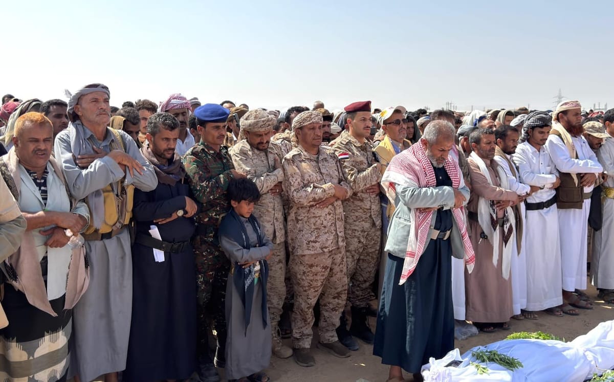 تشييع عدد من منتسبي القوات المسلحة في مارب