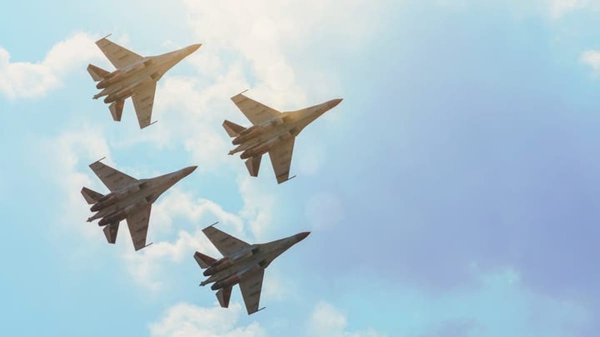 الحوثيون: غارات جوية سعودية تستهدف المخا وذوباب قرب باب المندب