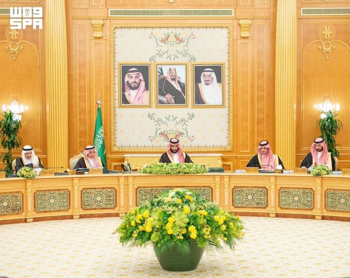 السعودية تؤكد دعم مجلس القيادة والحكومة اليمنية لإنهاء الانقلاب واستعادة الدولة
