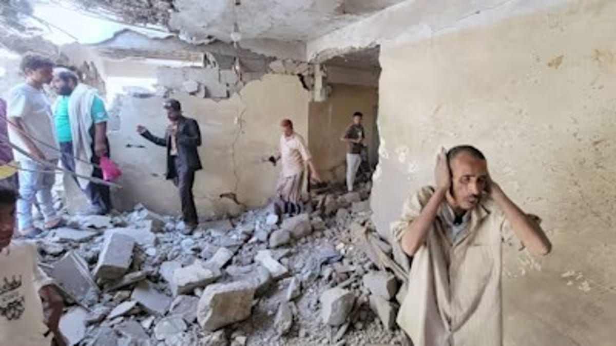 حصار الحوثيين يعزل 30 موظفاً في منظمة دولية داخل تعز