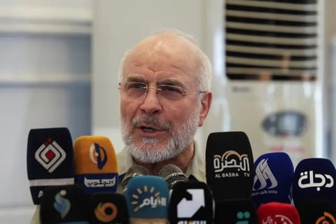 قاليباف: مضيق هرمز لن يفتح إلا بشروط إيران