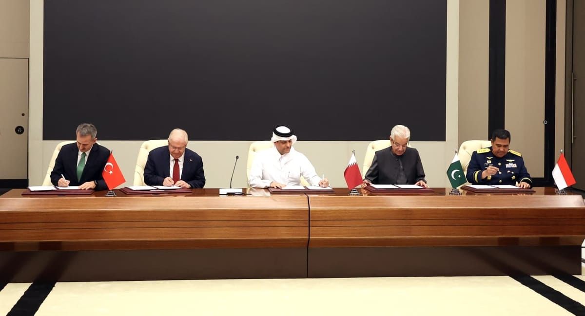 قطر وتركيا وباكستان وإندونيسيا توقع اتفاقية لتعزيز التعاون الدفاعي