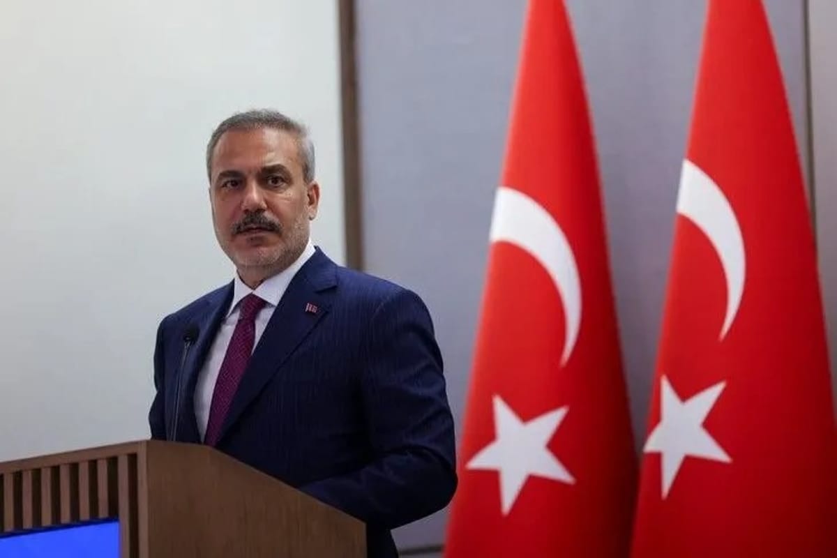 وزير الخارجية التركي يلتقي نظيرته اليمنية في إسطنبول اليوم السبت 