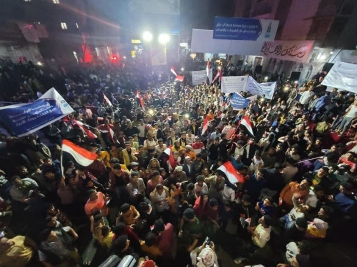 في الذكرى 11.. اليمنيون يتمسكون بأهداف ثورة فبراير (تقرير خاص)