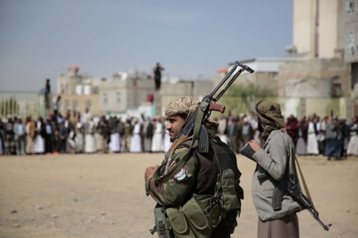 مقتل مسلحين حوثيين بمواجهات مع الجيش في تعز