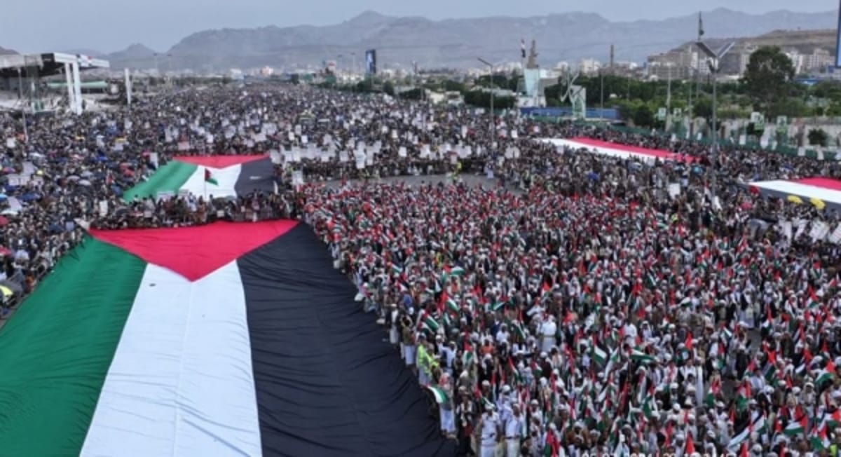 صنعاء...حشود جماهيرية تجدد التأكيد على مواصلة الدعم والمناصرة لقطاع غزة