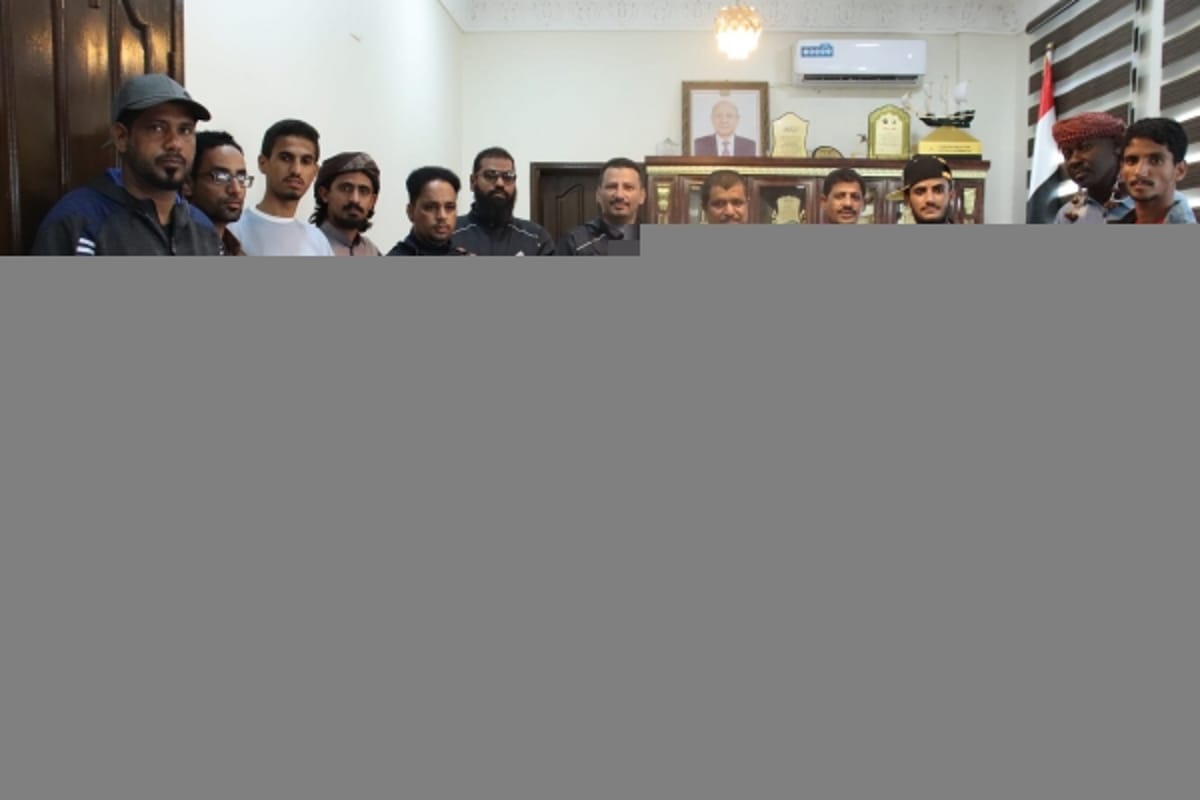 حصد 12 ميدالية في بطولة ظفار.. اتحاد التيكواندو بالمهرة يكرم أمين عام المحافظة