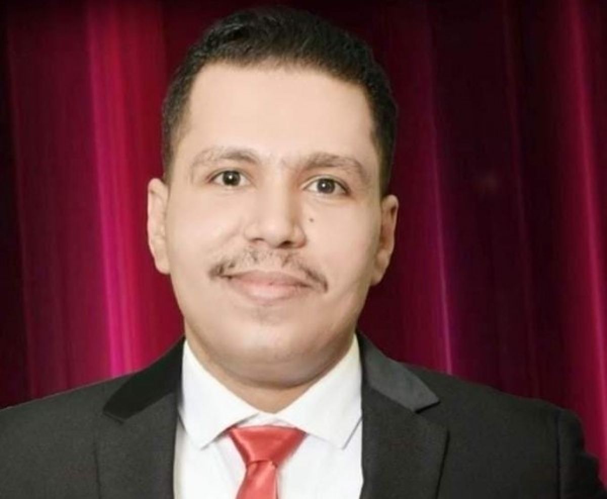 الصحفي أحمد ماهر يكشف عن الانتهاكات الجسيمة في سجون الانتقالي بعدن