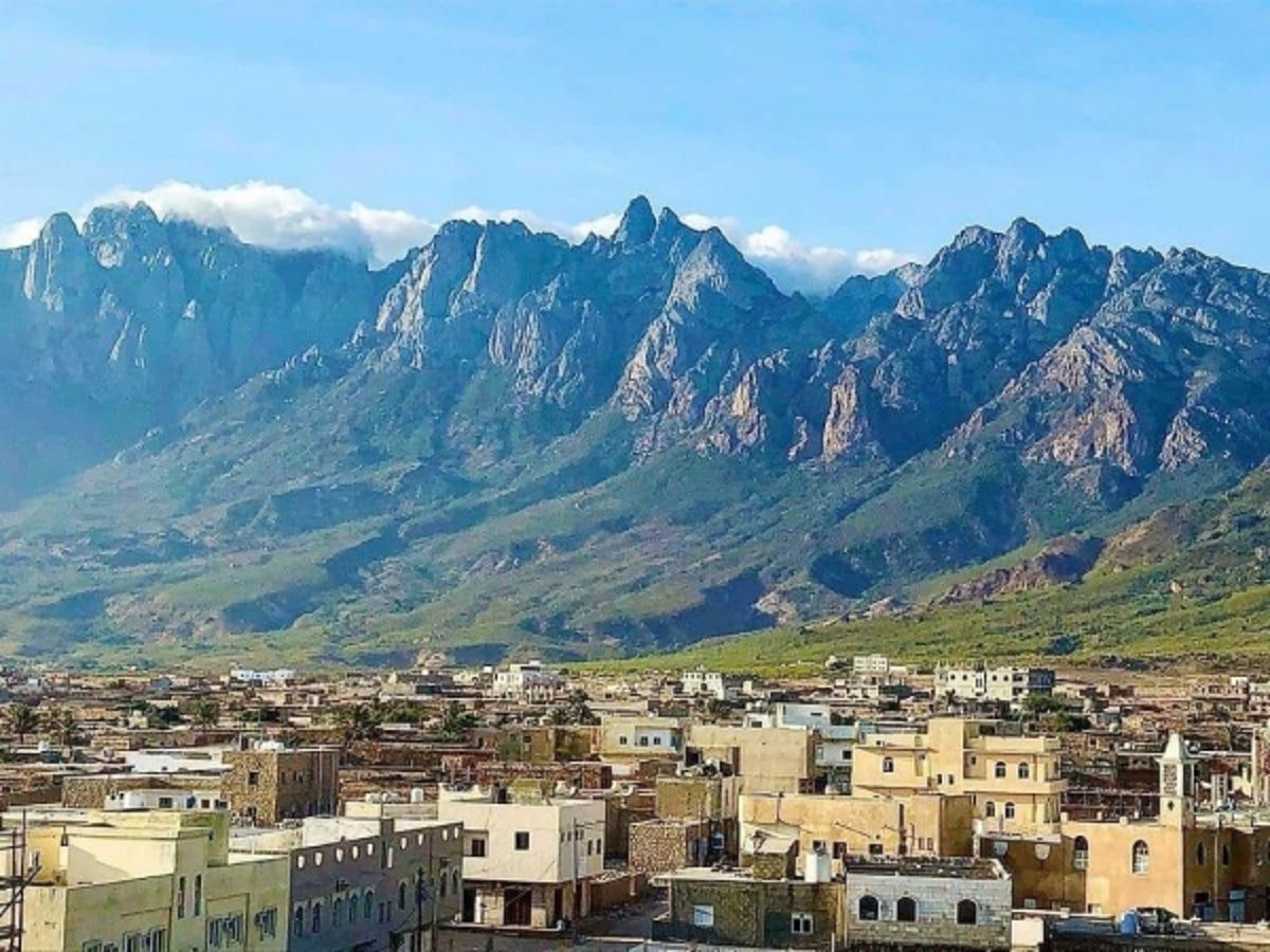 النفوذ الإماراتي في سقطرى..  سوء التغذية والانهيار الصحي.. أزمة مفتعلة أم دعم إنساني؟ ( تقرير خاص)