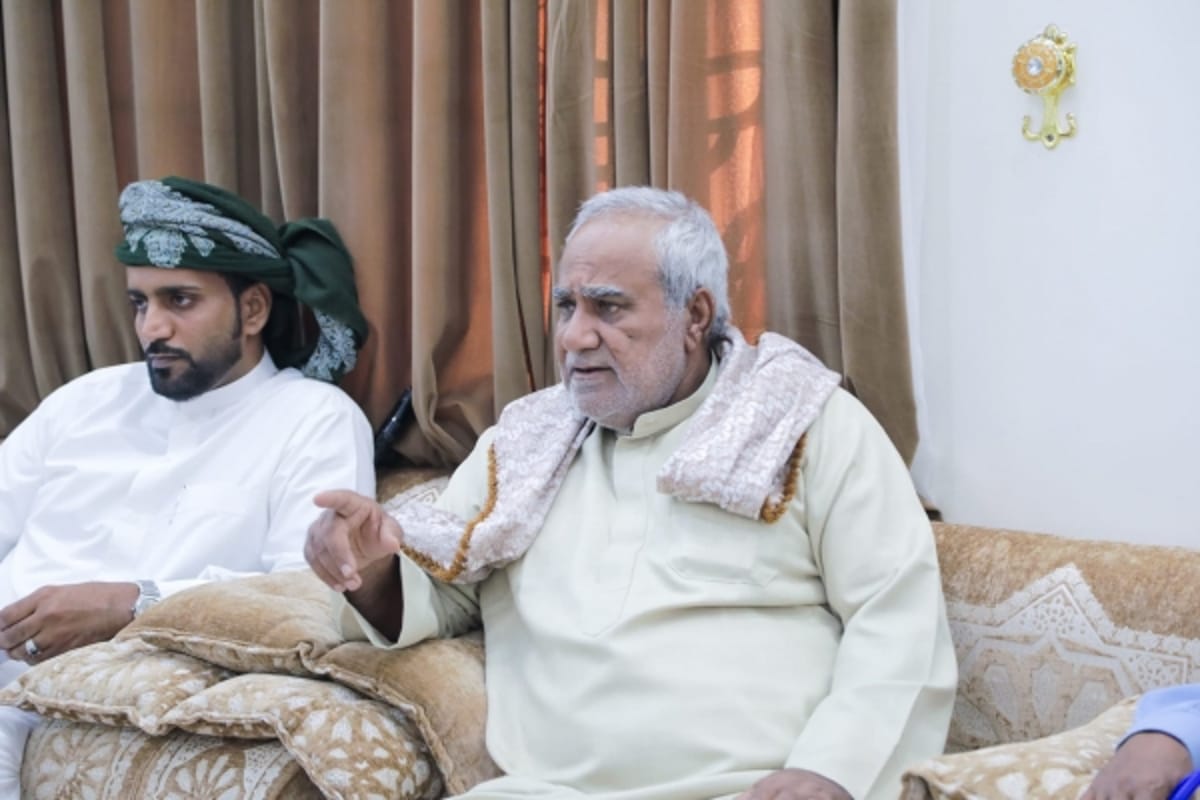 الحريزي يؤكّد على دور الشباب في الدفاع عن المهرة