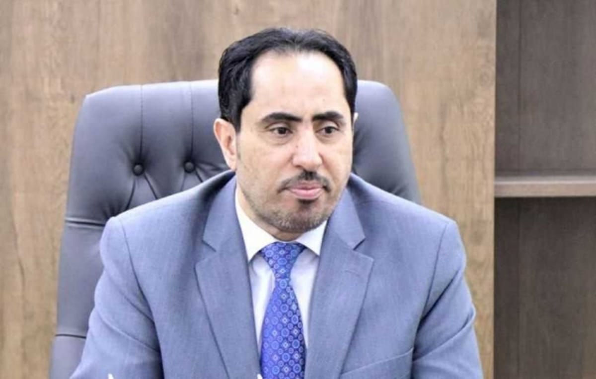 وزارة الشباب والرياضة تسلم مخصصات مالية لمكاتب الشباب والأندية الرياضية