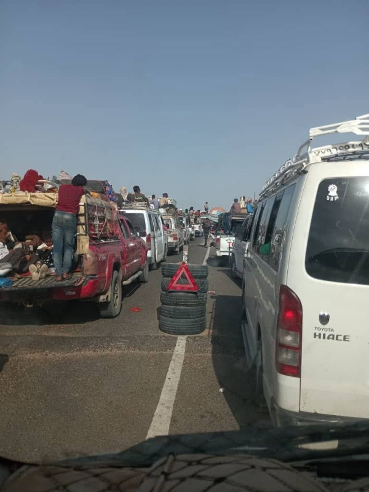 وفاة زوج وزوجته بسبب الاختناق داخل سيارة في عدن