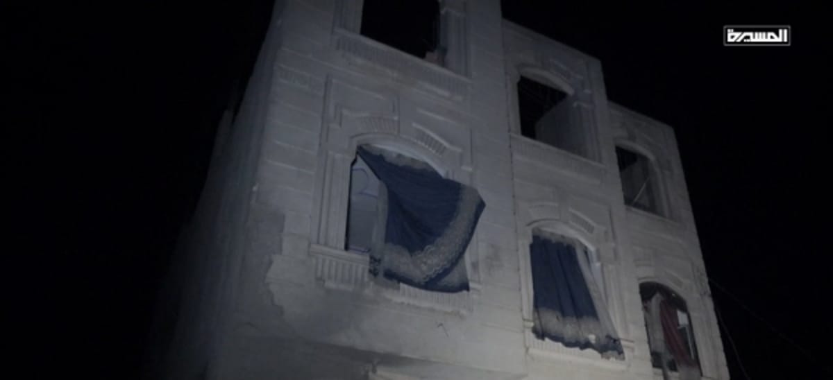 سلسلة غارات أمريكية "مكثفة" على خمس محافظات وسقوط مدنيين